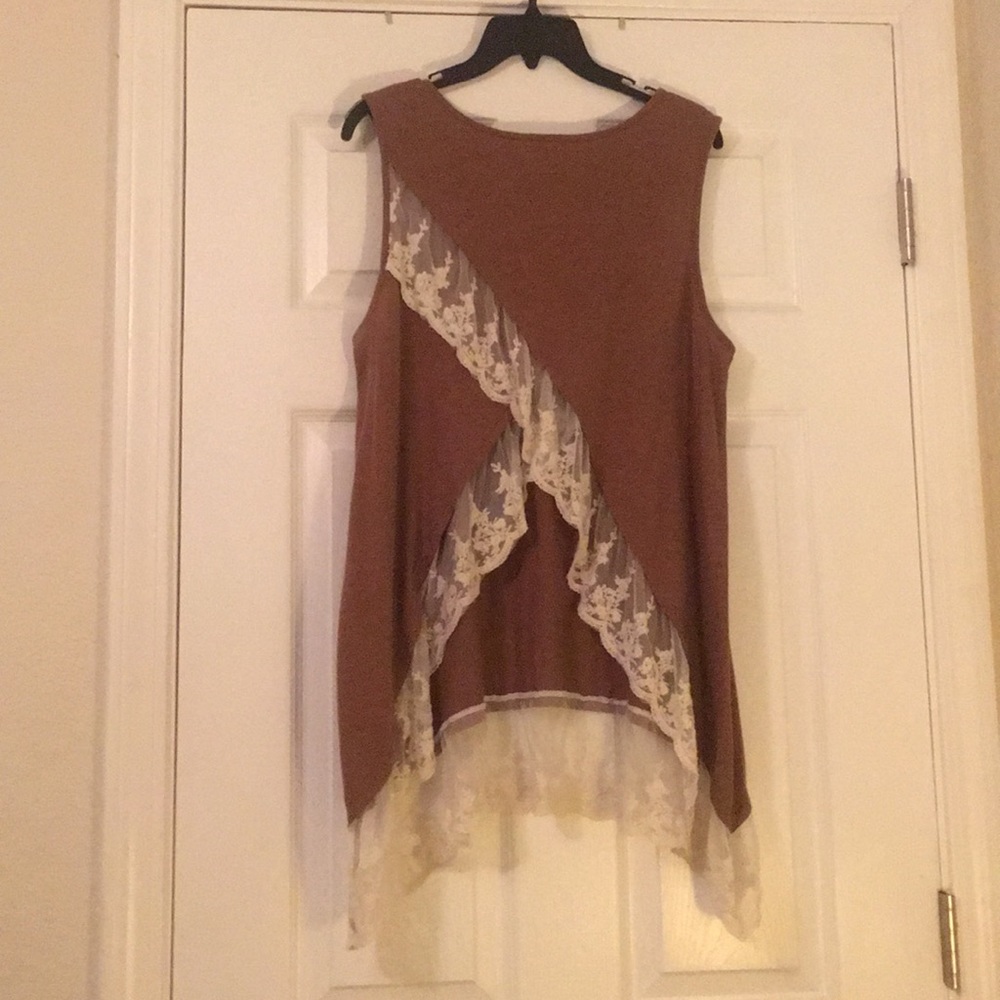 Open flyaway lace back shirt
